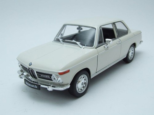 Modellino auto bmw 2002 - modellino, ti